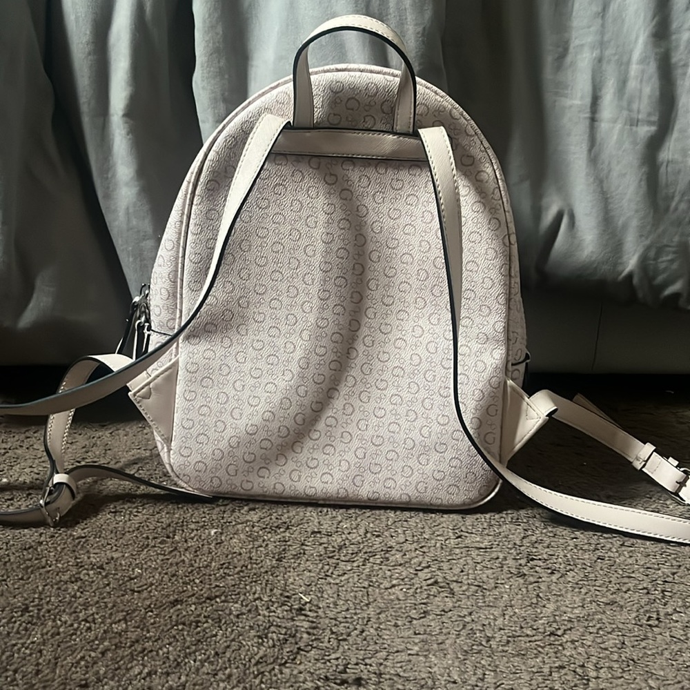 Guess BackPack - Picture 2 of 4